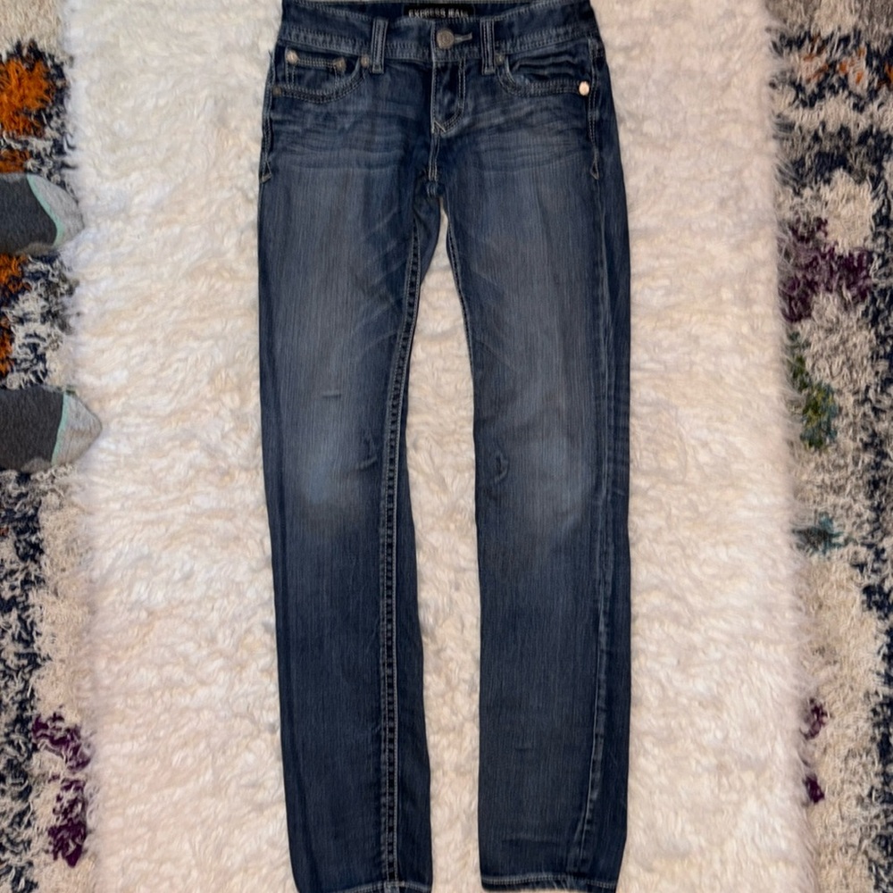 Express Stella Low-Rise Distressed Skinny Jeans, Size 0 Long